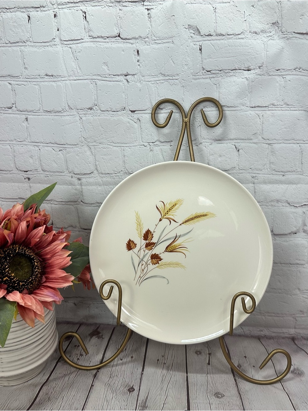 Vtg Autumn Harvest by Taylor, Smith & Taylor (TS&T) Dinner Plate wheat farmhouse